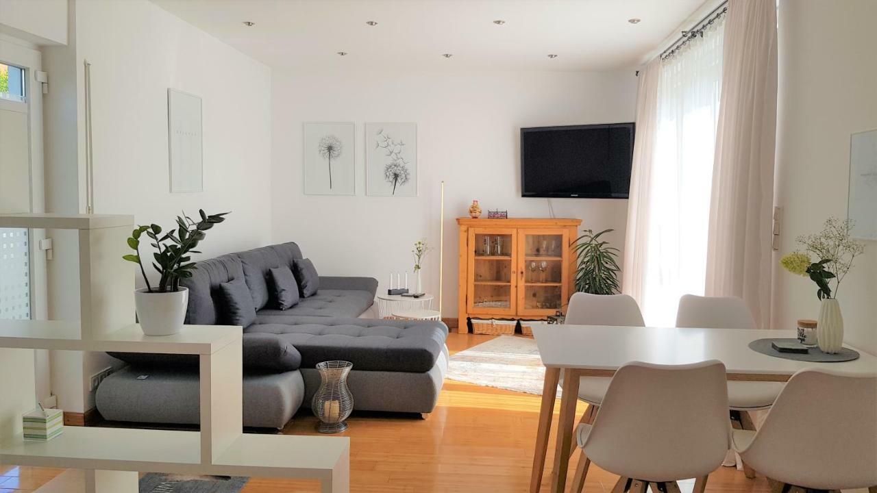 Apartment Am Paradies - 10 Minuten Fussweg Zur Innenstadt Limburg an der Lahn Bagian luar foto